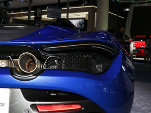 2019款4.0T Spider 尾灯