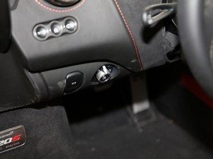 20194.0T Coupe п؅^