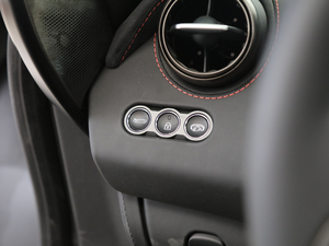 20194.0T Coupe п؅^