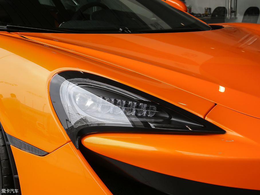 2019~P570S 3.8T Coupe