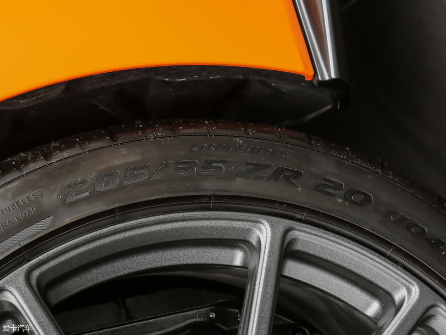 2019~P570S 3.8T Coupe