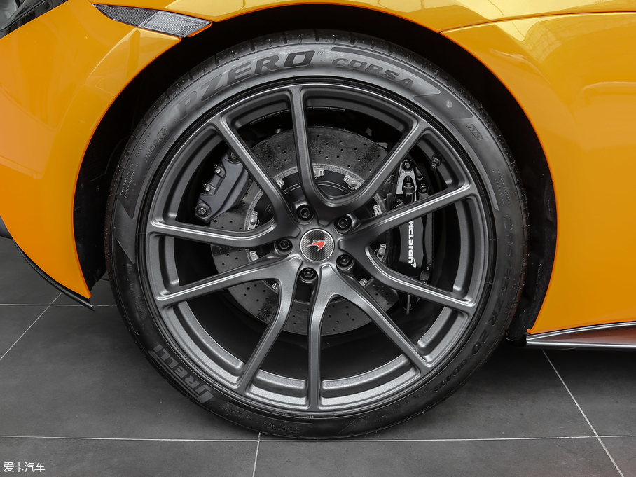 2019~P570S 3.8T Coupe