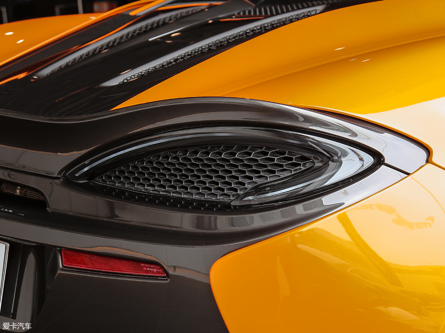 2019~P570S 3.8T Coupe