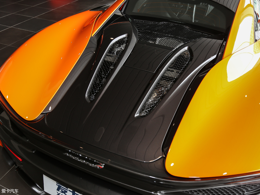 2019~P570S 3.8T Coupe