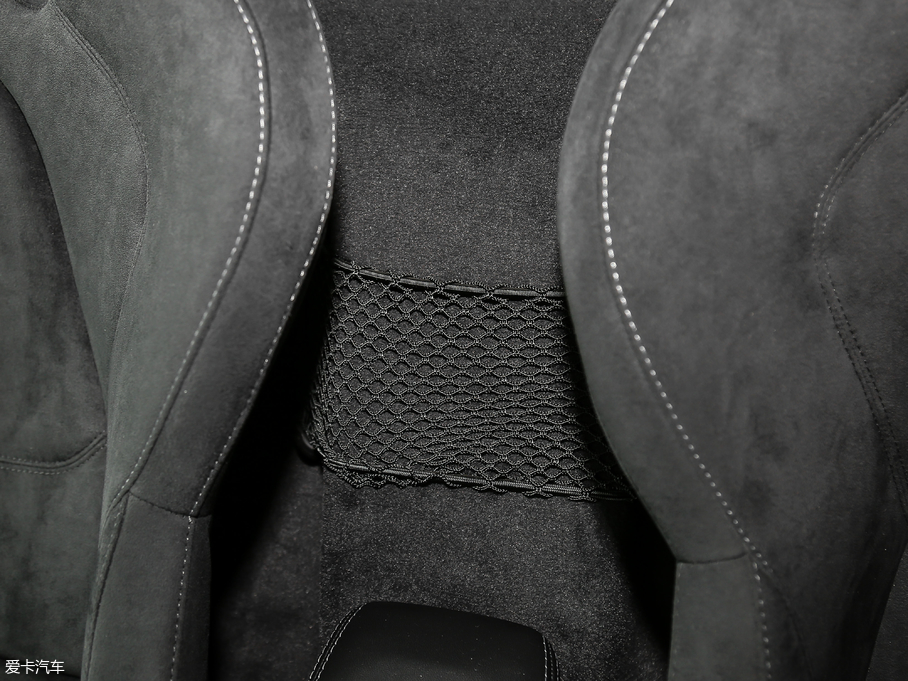 2019~P570S 3.8T Coupe