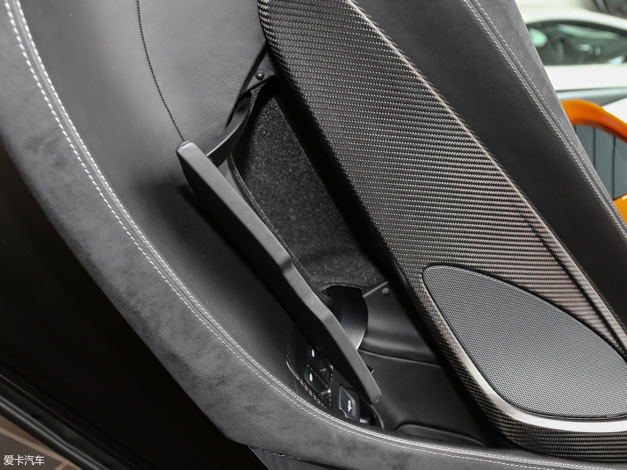 2019~P570S 3.8T Coupe