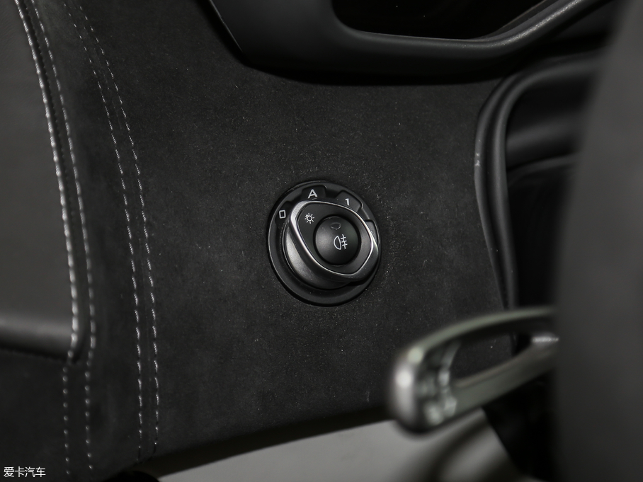 2019~P570S 3.8T Coupe