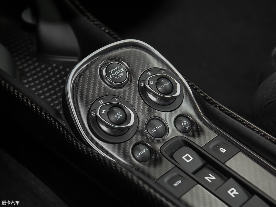 2019~P570S 3.8T Coupe