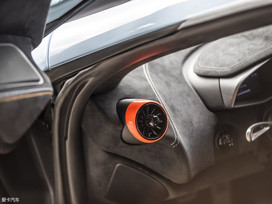 2018���~�P��675LT ���ư�