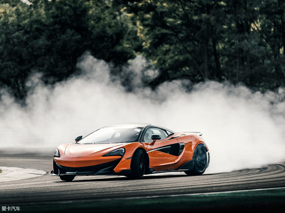 2018���~�P��600LT 3.8T Coupe