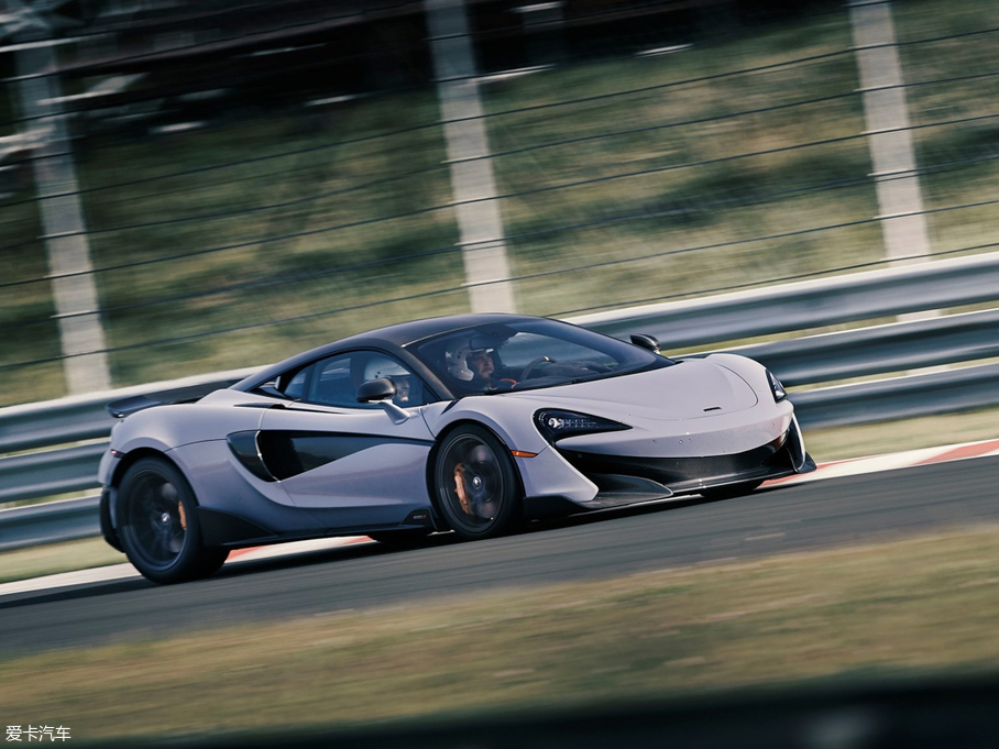 2018���~�P��600LT 3.8T Coupe