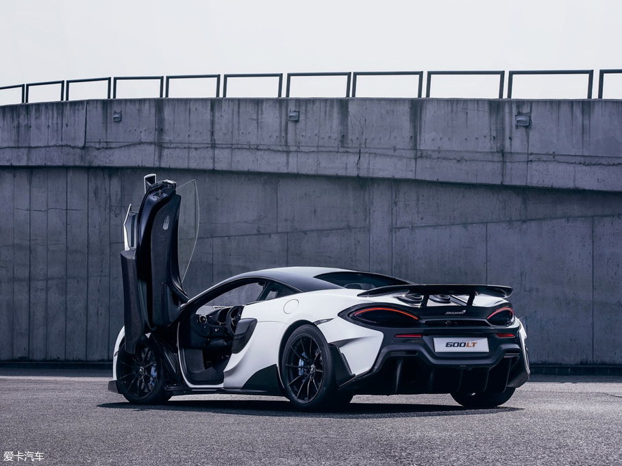 2018���~�P��600LT 3.8T Coupe