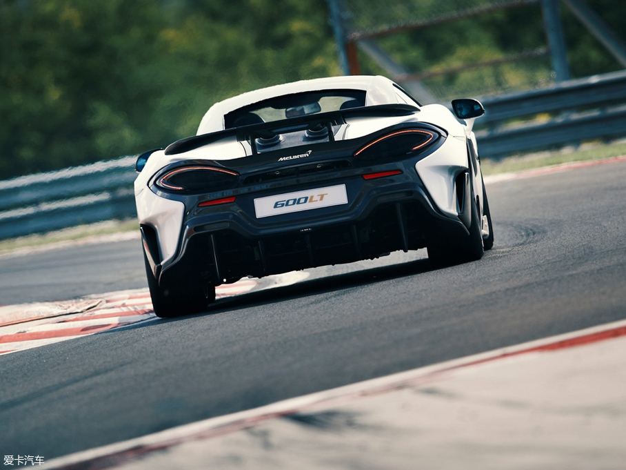 2018���~�P��600LT 3.8T Coupe