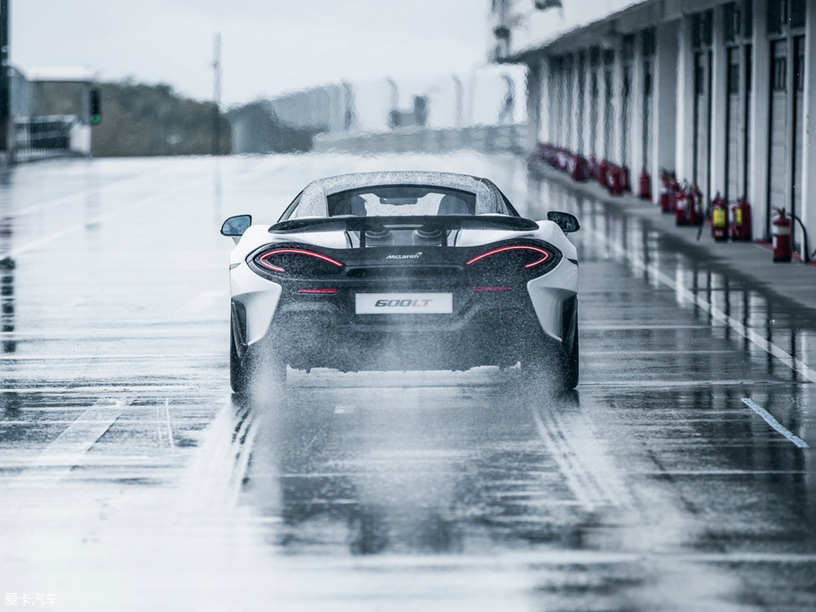 2018���~�P��600LT 3.8T Coupe