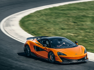 2018��3.8T Coupe ���w���^