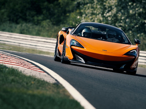 2018��3.8T Coupe ���w���^