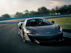 2018��3.8T Coupe ���w���^