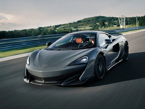 2018��3.8T Coupe ���w���^