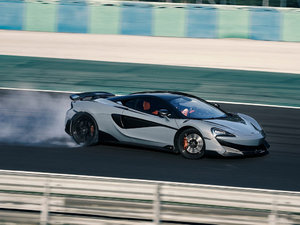 2018��3.8T Coupe ���w���^