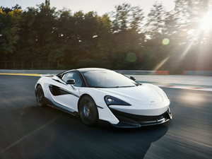 2018��3.8T Coupe ���w���^