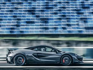 2018��3.8T Coupe ���w���^