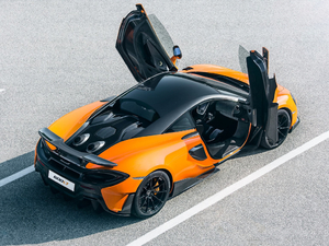 2018��3.8T Coupe ���w���^