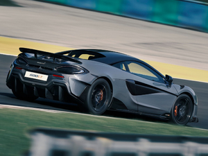 2018��3.8T Coupe ���w���^