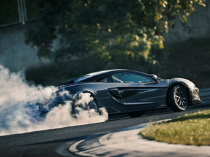 2018��3.8T Coupe ���w���^