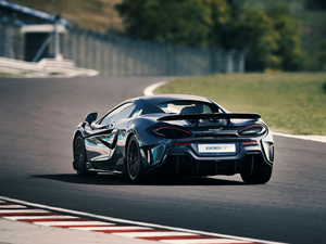 2018��3.8T Coupe ���w���^