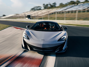 2018��3.8T Coupe ���w���^