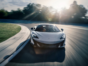 2018��3.8T Coupe ���w���^