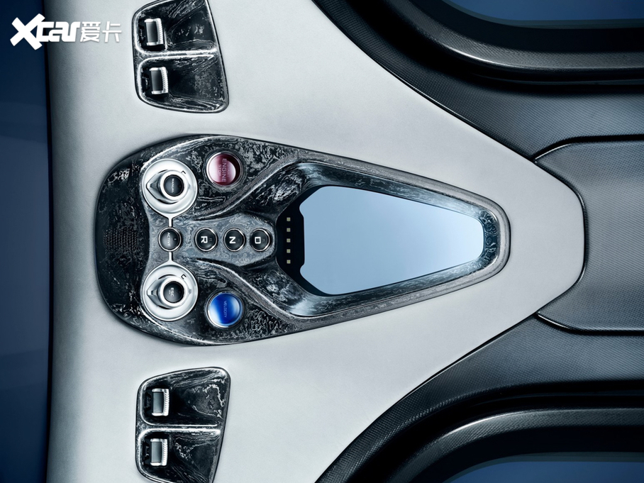 2020���~�P��Speedtail ������