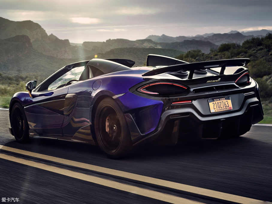 2019���~�P��600LT 3.8T Spider