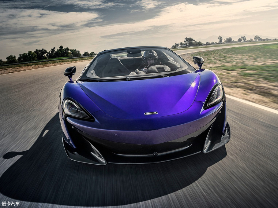 2019���~�P��600LT 3.8T Spider
