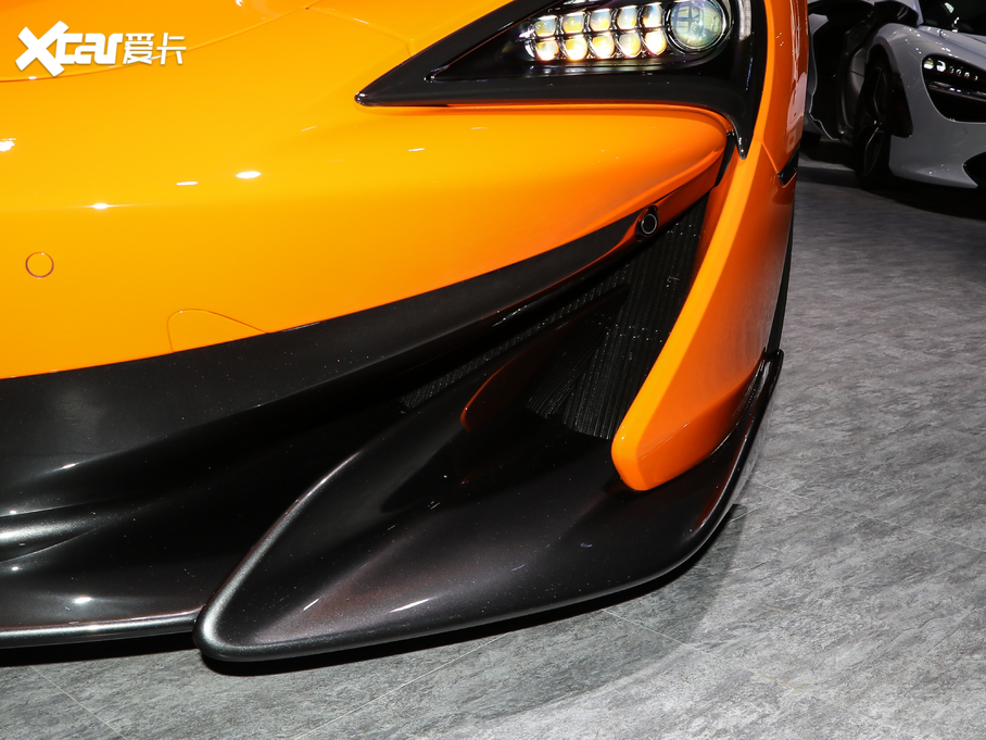 2019���~�P��600LT 3.8T Spider