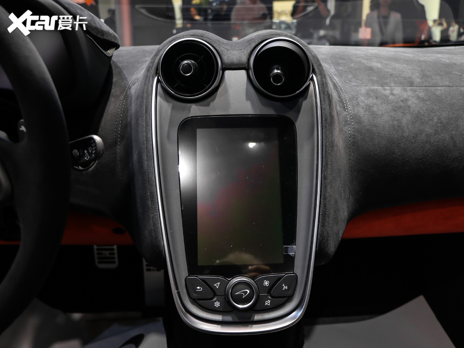 2019���~�P��600LT 3.8T Spider