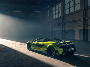 2019��3.8T Spider ���w���^