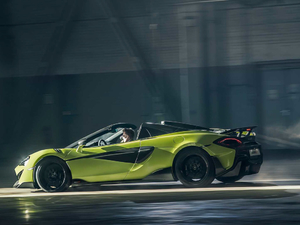 2019��3.8T Spider ���w���^