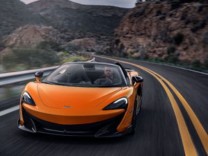 2019��3.8T Spider ���w���^