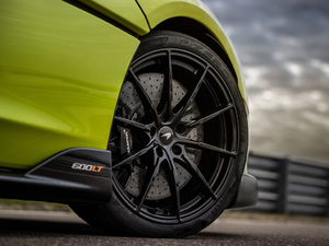 2019��3.8T Spider �������^