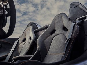 2019��3.8T Spider ���g����