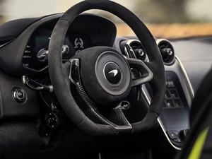 2019��3.8T Spider �п؅^