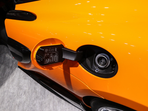 2019��3.8T Spider �����w