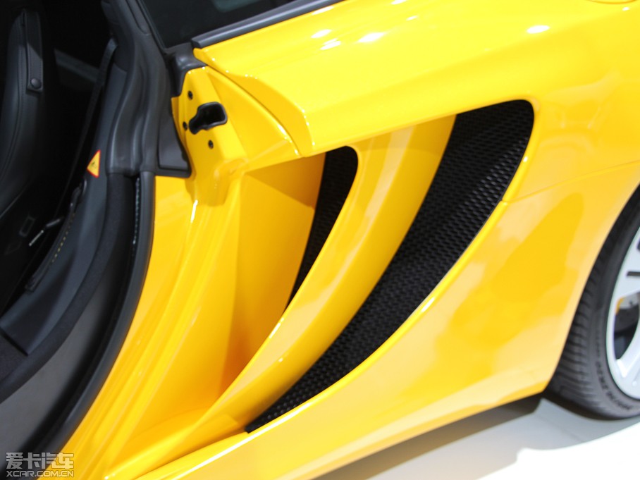 2015���~�P��625C 3.8T Ӳ픰�