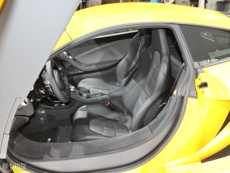 2015���~�P��625C 3.8T Ӳ픰�