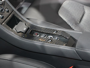 2015款3.8T 硬顶版 中控区