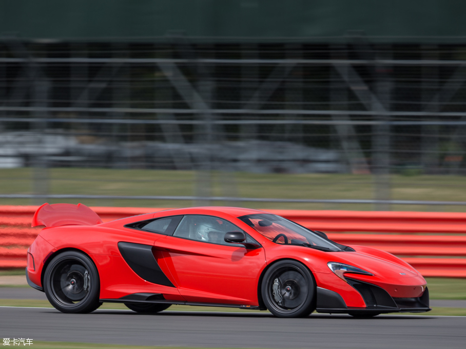 2015���~�P��675LT Coupe