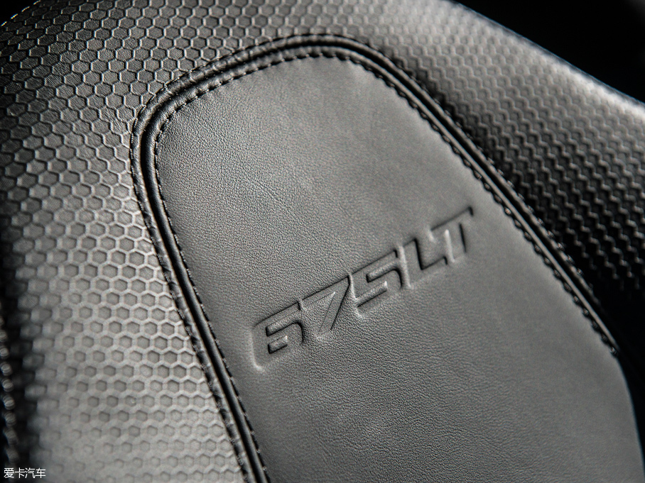 2015���~�P��675LT Coupe