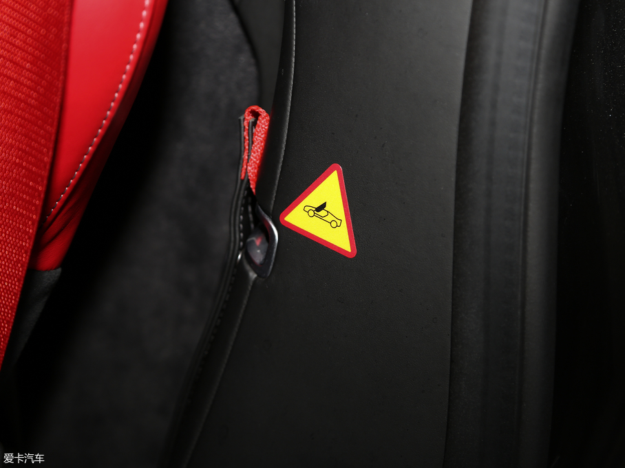 2015~P570S 3.8T Coupe