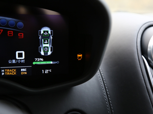 20153.8T Coupe п؅^(q)